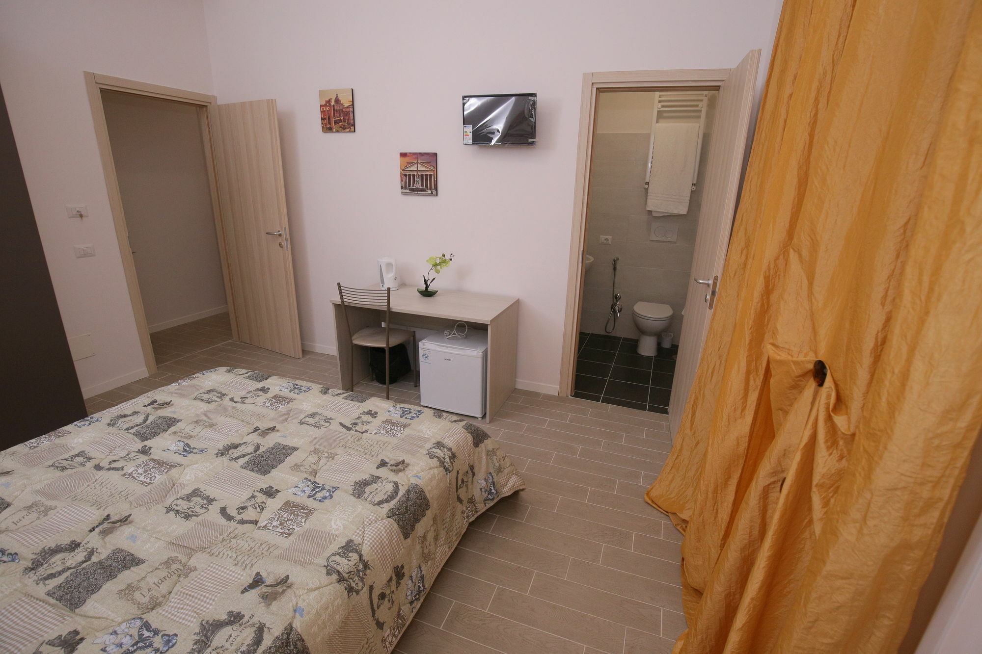 Rooms Monteverde โรม ภายนอก รูปภาพ